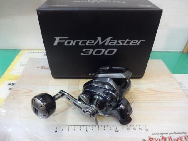 25フォースマスター 300