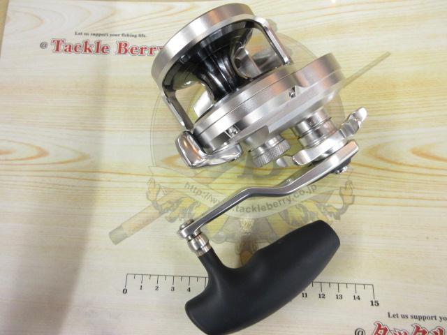 17オシアジガー 2000NRHG｜＠ベリーネット 日本最大新品中古釣具WEB