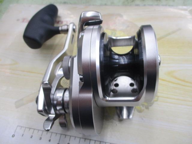 17オシアジガー 2000NRHG｜＠ベリーネット 日本最大新品中古釣具WEB