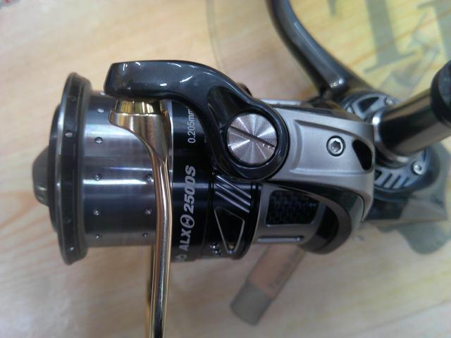 レボ ALXシータ(Θ) 2500S｜＠ベリーネット 日本最大新品中古釣具WEB