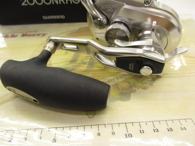 17オシアジガー 2000NRHG｜＠ベリーネット 日本最大新品中古釣具WEB