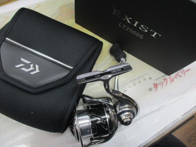 【中古/未使用品】 ダイワ 22 イグジスト LT 2500S   /S035M 22イグジスト LT2500S｜＠ベリーネット 日本最大新品中古釣具WEBショップ