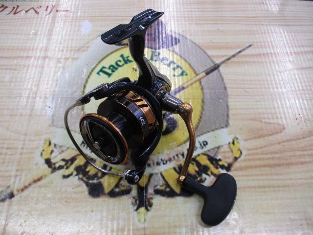 18レガリス LT4000D-CXH｜＠ベリーネット 日本最大新品中古釣具WEBショップ