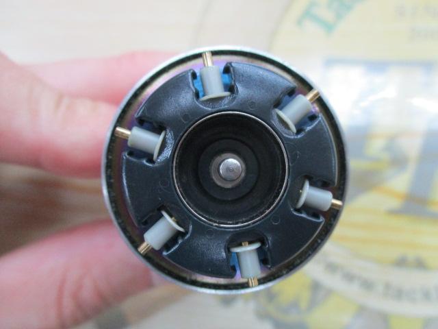 スコーピオン 1500(深溝スプール)