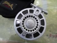 黒鯛師 THEヘチリミテッド 88W-ST シルバー/チタン