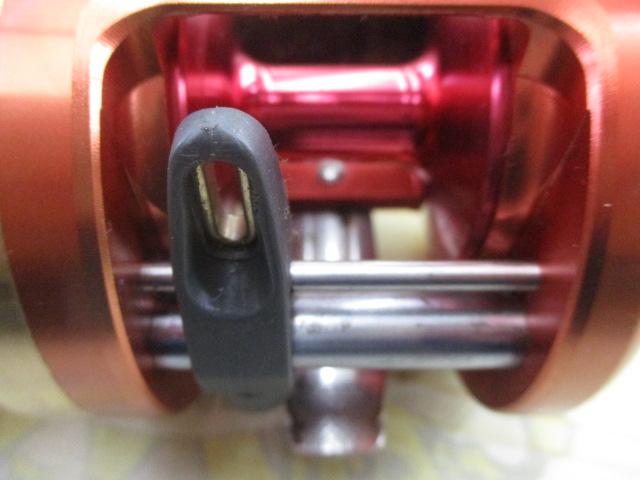 タイタニックレッドアイシス300