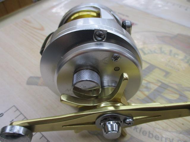 12カルカッタ 400F｜＠ベリーネット 日本最大新品中古釣具WEBショップ