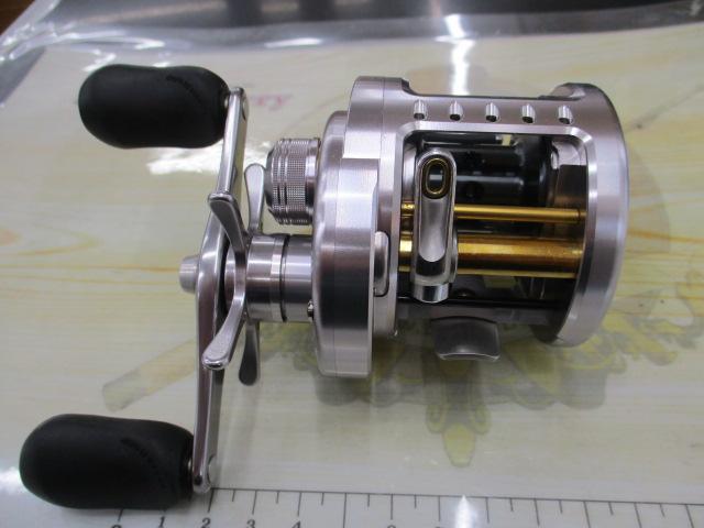 SHIMANO 09 カルカッタコンクエスト 200DC 【使用感有りキズ有り】 09カルカッタコンクエスト 200DC｜＠ベリーネット 日本最大新品中古