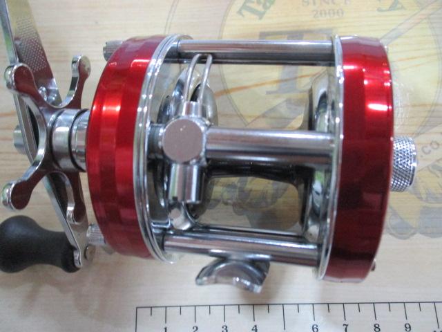 5500C レッド｜＠ベリーネット 日本最大新品中古釣具WEBショップ