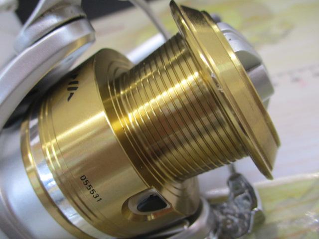 13トライソ 2500H-LBD｜＠ベリーネット 日本最大新品中古釣具WEBショップ