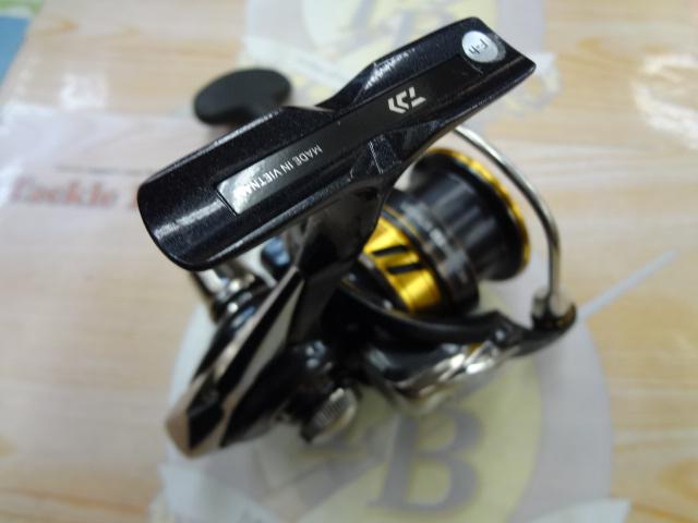 18レガリス LT3000-CXH｜＠ベリーネット 日本最大新品中古釣具WEBショップ