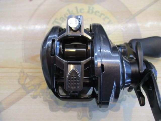 24SLX 70XG