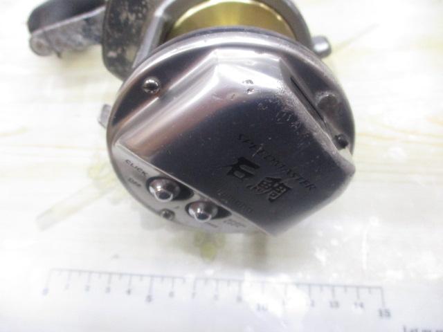 09スピードマスター石鯛 3000T