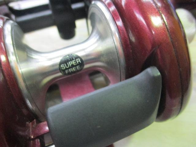 97スコーピオン 1500(浅溝スプール)