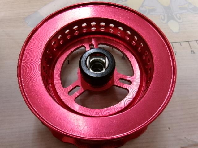 カセ筏師 THEイカダスペシャル 65 R(左) 鏡面レッド
