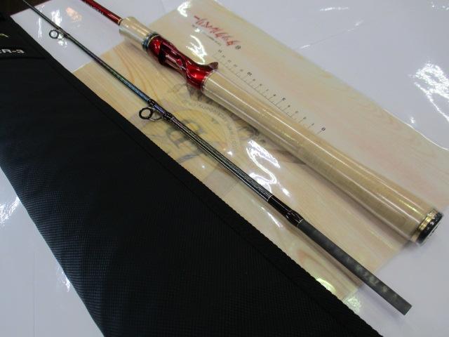 SHIMANO - 【中古/美品】 シマノ 18 ワールドシャウラ 15102R-3   /SP006L 18ワールドシャウラ 15102R-3｜＠ベリーネット 日本最大新品中古釣具