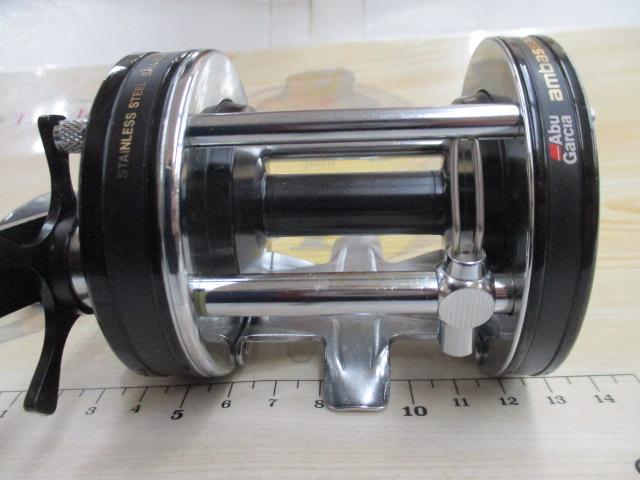 7000C ブラック