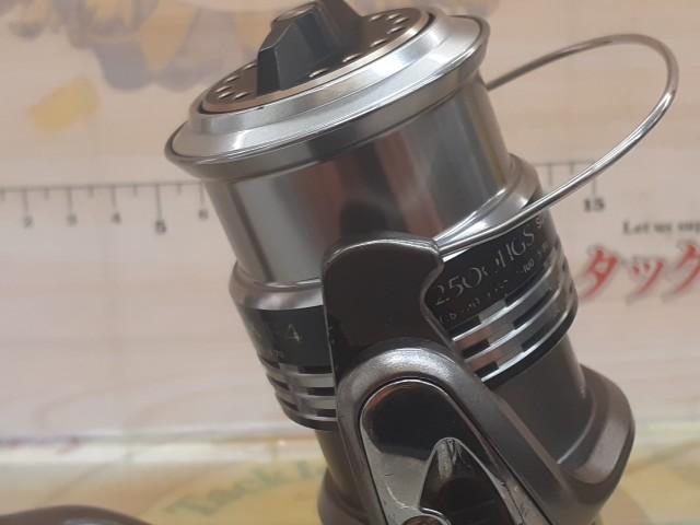 コンプレックス 2500HGS F4