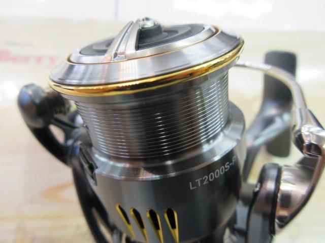 23エアリティ LT2000S-P｜＠ベリーネット 日本最大新品中古釣具WEBショップ