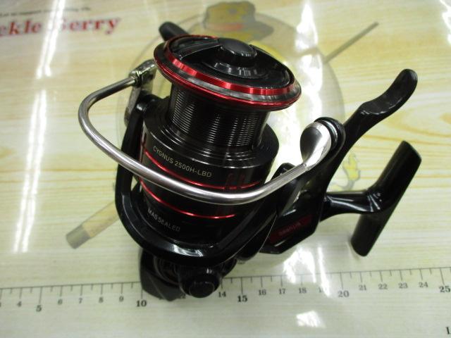 19シグナス 2500H-LBD 0 2500H-LBD ダイワ 本音 2500H-LBDの最安値