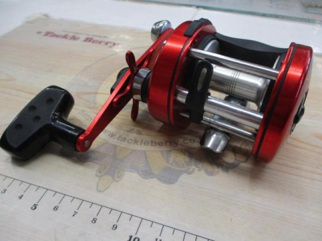 5600D5 SW レッド｜＠ベリーネット 日本最大新品中古釣具WEBショップ