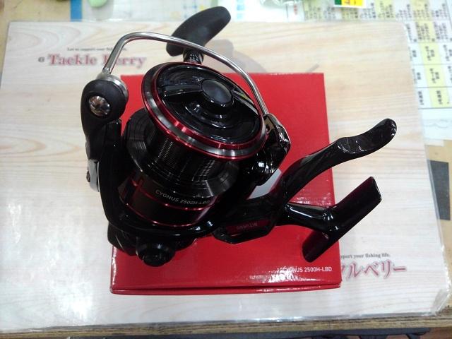 【未使用品】Daiwa 19 CYGNUS 2500H-LBD スピニングリール 19シグナス 2500H-LBD｜＠ベリーネット 日本最大新品中古釣具WEBショップ