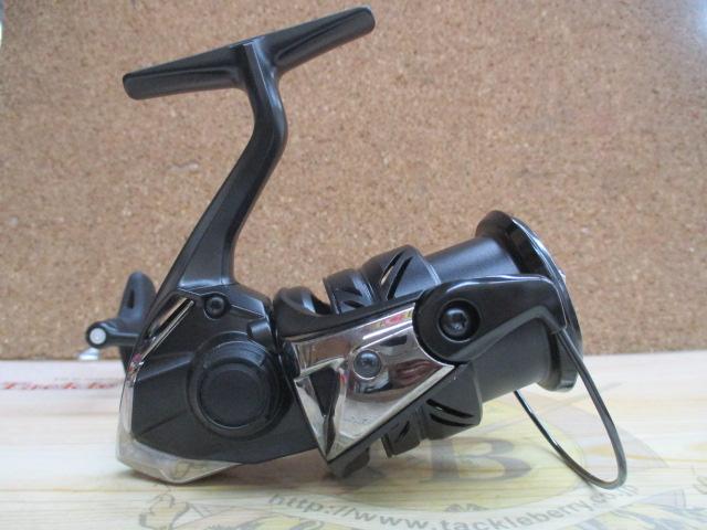 23エクスセンスXR C3000MHG