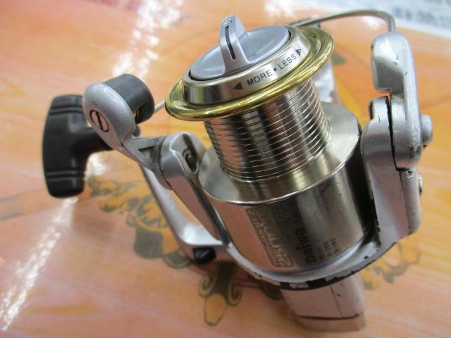 トーナメントZ 2500iT｜＠ベリーネット 日本最大新品中古釣具WEBショップ