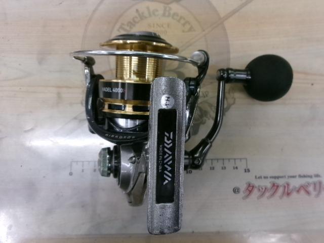 フィッシング 【ダイワ】ヴァデル 4000H VADELスピニングリール