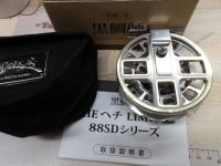黒鯛師 THEヘチリミテッド 88SD-TG チタン/ゴールド