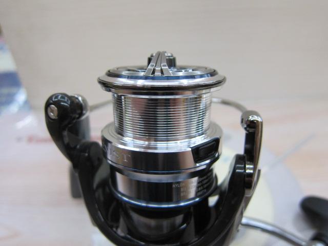 18イグジスト LT2500｜＠ベリーネット 日本最大新品中古釣具WEBショップ