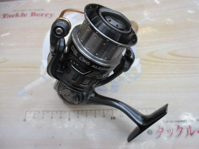レボ ALXシータ(Θ) 2500S｜＠ベリーネット 日本最大新品中古釣具WEB