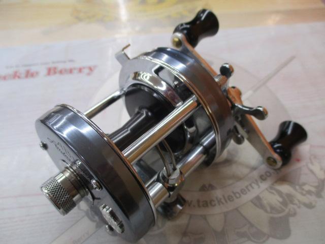 5501CS Rocket ブルーグレー｜＠ベリーネット 日本最大新品中古釣具WEB