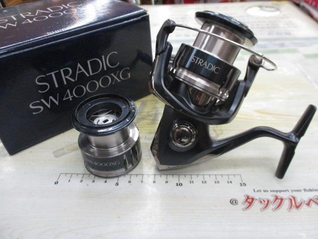 中古美品　シマノ　20 ストラディックＳＷ4000XG 20ストラディックSW 4000XG｜＠ベリーネット 日本最大新品中古釣具WEB