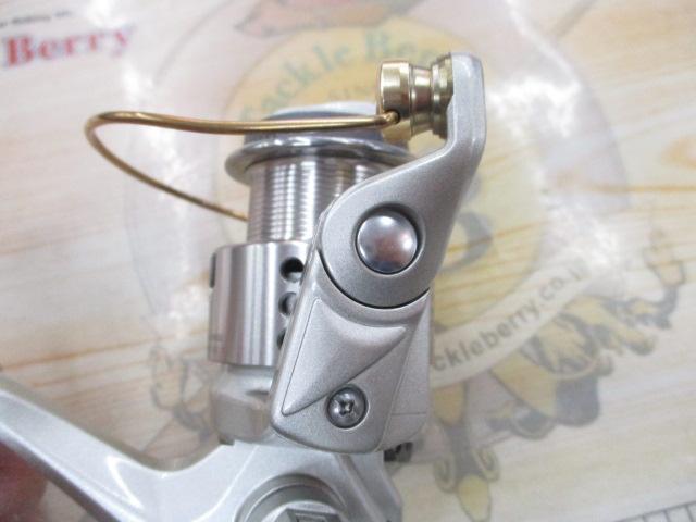 RYOBI ZAUBER VS 700Zi スピニングリール未使用品 リョービ ザウバー