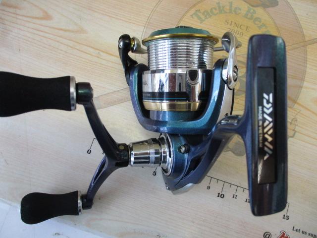 エメラルダスINF 2506W｜＠ベリーネット 日本最大新品中古釣具WEBショップ
