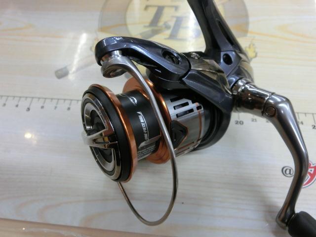 26ナスキー 2500HG｜＠ベリーネット 日本最大新品中古釣具WEBショップ