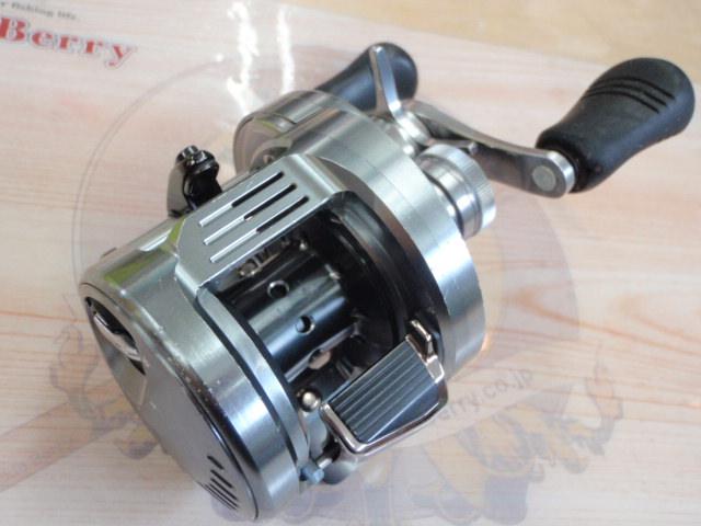 20カルカッタコンクエスト200DC HG 未使用　バック携帯はありですが未使用 20カルカッタコンクエストDC 200HG｜＠ベリーネット 日本最大新品中古