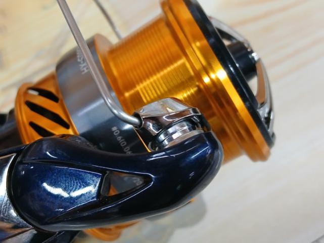 24レブロス LT2500S-XH｜＠ベリーネット 日本最大新品中古釣具WEBショップ