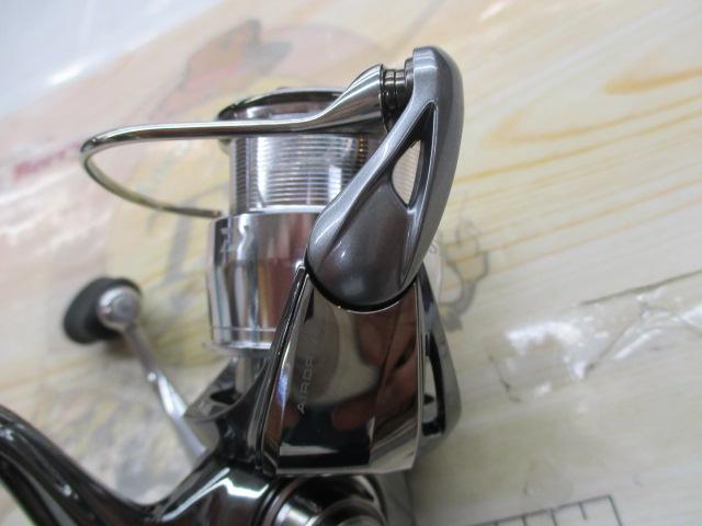 22イグジスト LT2000S-P｜＠ベリーネット 日本最大新品中古釣具WEBショップ