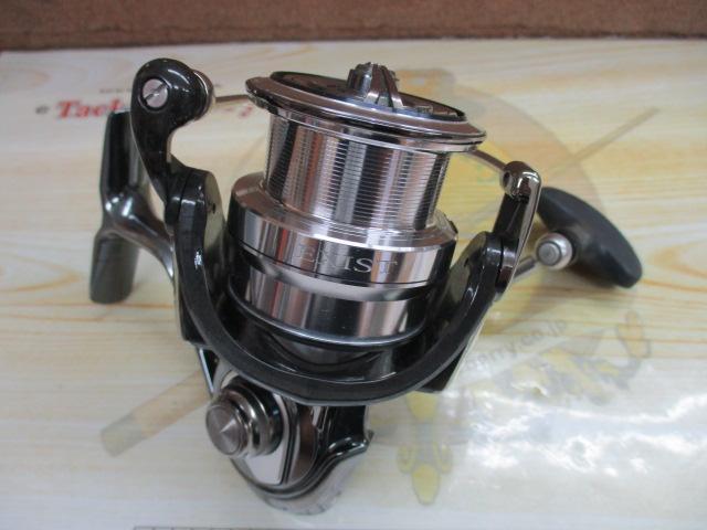 18イグジスト LT3000-CH｜＠ベリーネット 日本最大新品中古釣具WEBショップ
