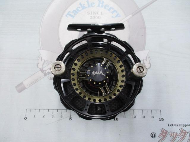 黒鯛師 THEヘチリミテッド 88W-BG ブラック/ゴールド｜＠ベリーネット