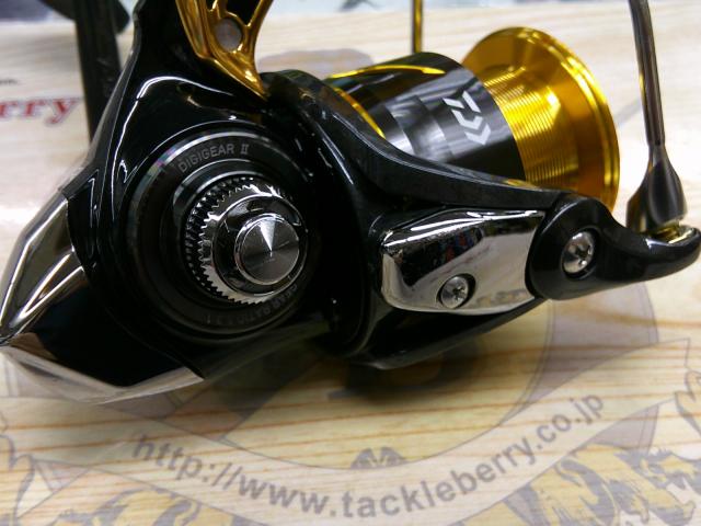 19ラグザス 2500LBD