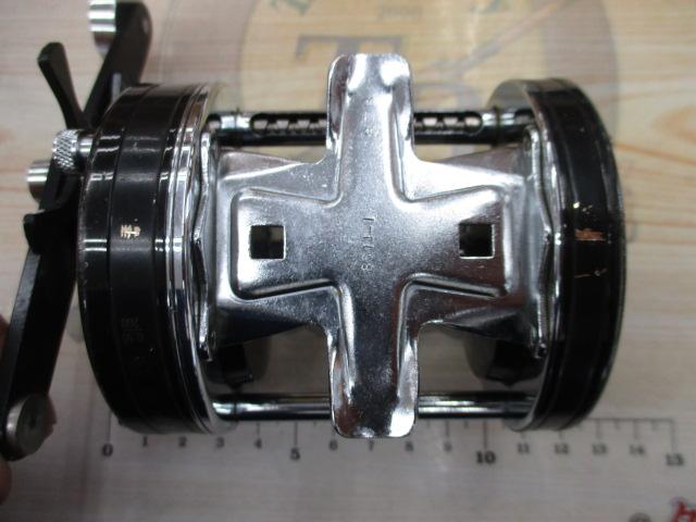 7000C ブラック