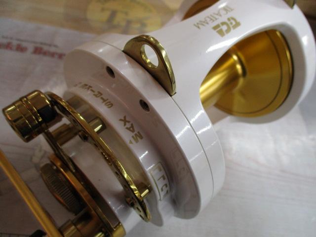 ティカチーム 50RWTS HIBT 50TH