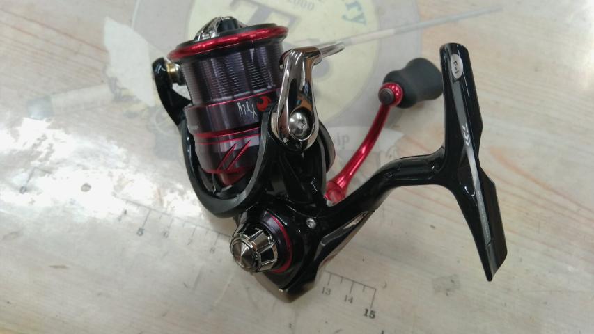 18月下美人MX LT2000S-P｜＠ベリーネット 日本最大新品中古釣具WEBショップ