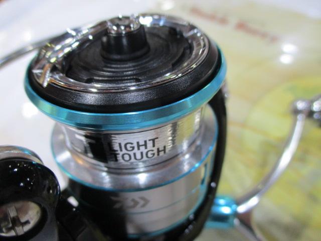 19エメラルダス LT2500S-H-DH｜＠ベリーネット 日本最大新品中古釣具