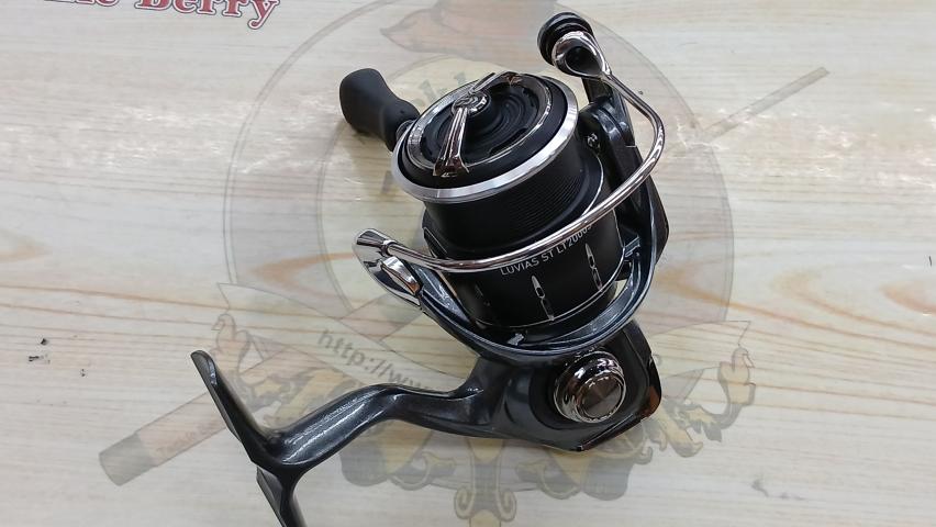 DAIWA 24 LUVIAS ST LT2000S-P 未使用品 24ルビアス ST LT2000S-P｜＠ベリーネット 日本最大新品中古釣具WEB