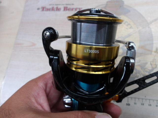 19エメラルダス LT3000S-C-DH｜＠ベリーネット 日本最大新品中古釣具