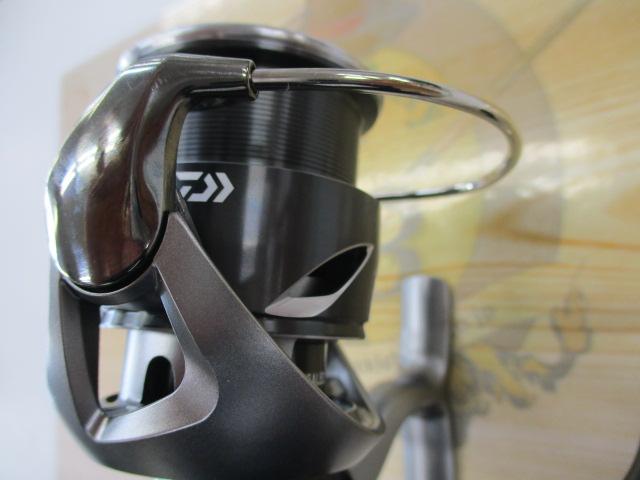 25カルディア LT3000S-CXH｜＠ベリーネット 日本最大新品中古釣具WEB